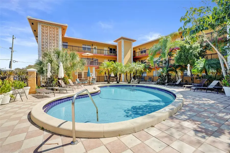 744 NE 14th Ave #1, Fort Lauderdale, FL 33304 - #3