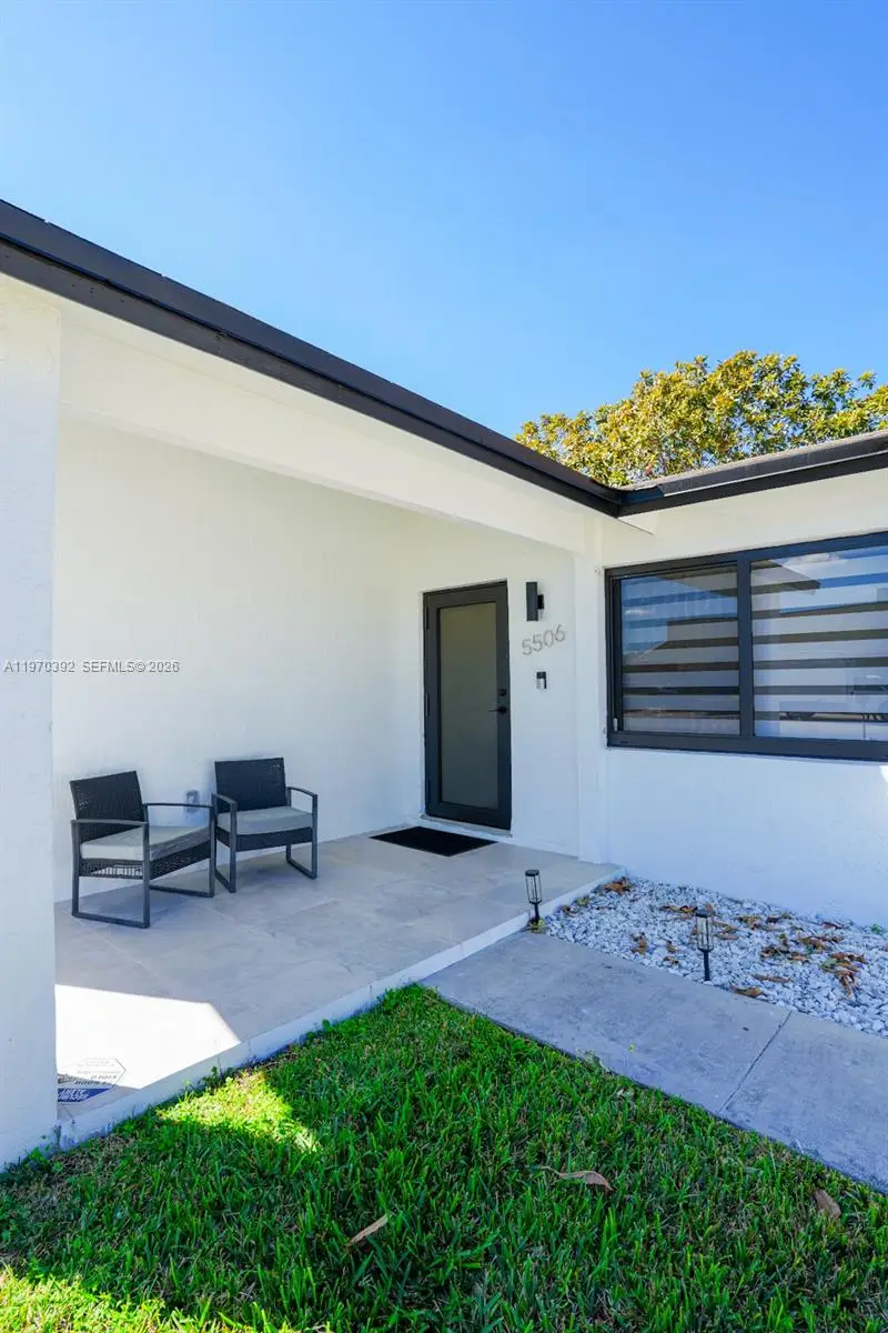 5506 SW 134th Pl, Miami, FL 33175 - #2