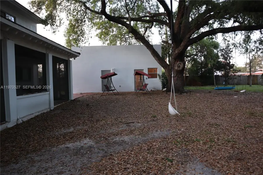 937 NE 171st St, Miami, FL 33162 - #2