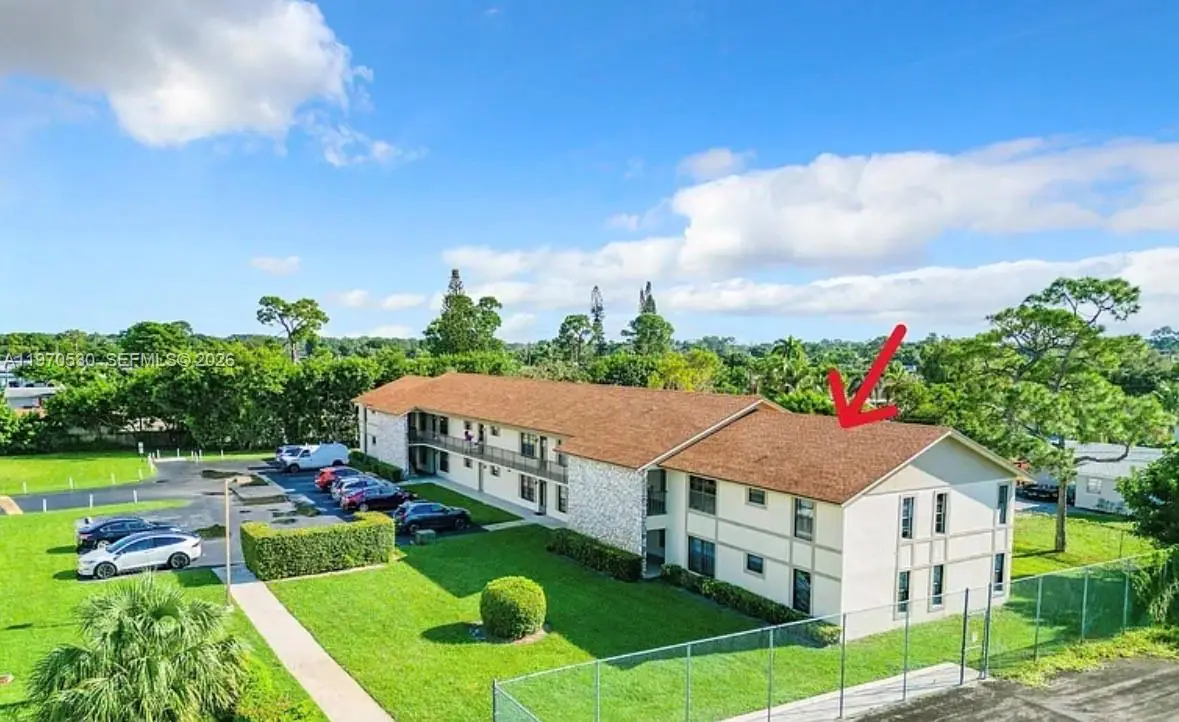 5894 Longbow Ln #6, West Palm Beach, FL 33415 - #1