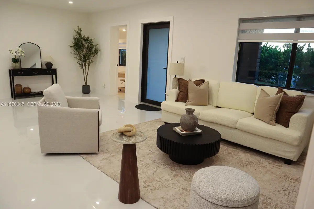 930 NE 163rd St, North Miami Beach, FL 33162 - #1