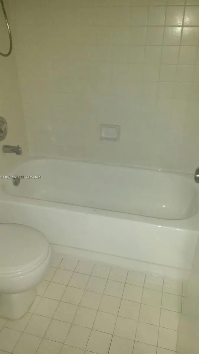 9810 Hammocks Blvd #202, Miami, FL 33196 - #2