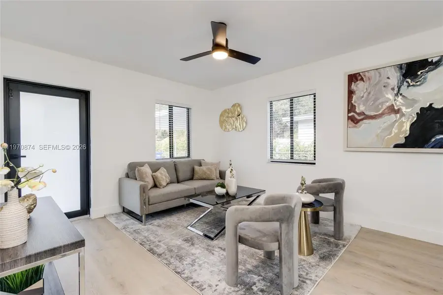 16049 NE 9th Pl, North Miami Beach, FL 33162 - #3