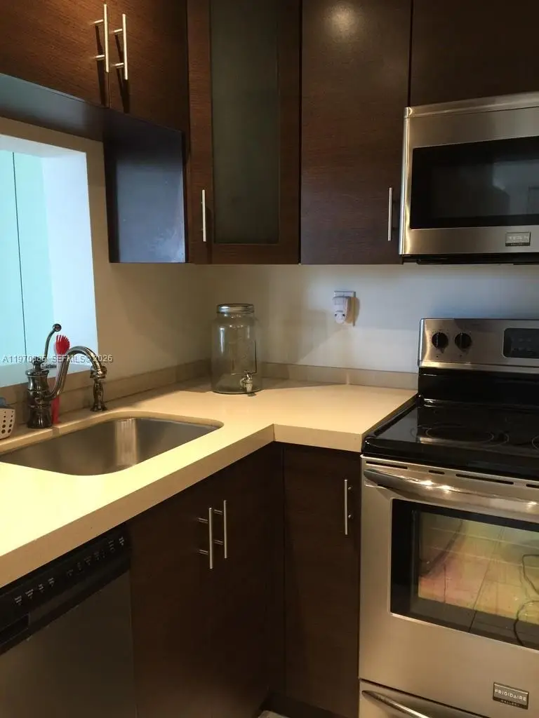 Address Withheld By Seller, Miami Beach, FL 33175 - #1