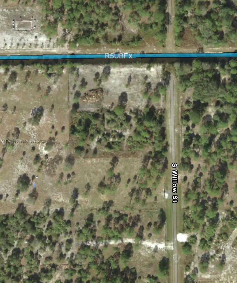 820 S Willow Street, Clewiston, FL 33440 - #1
