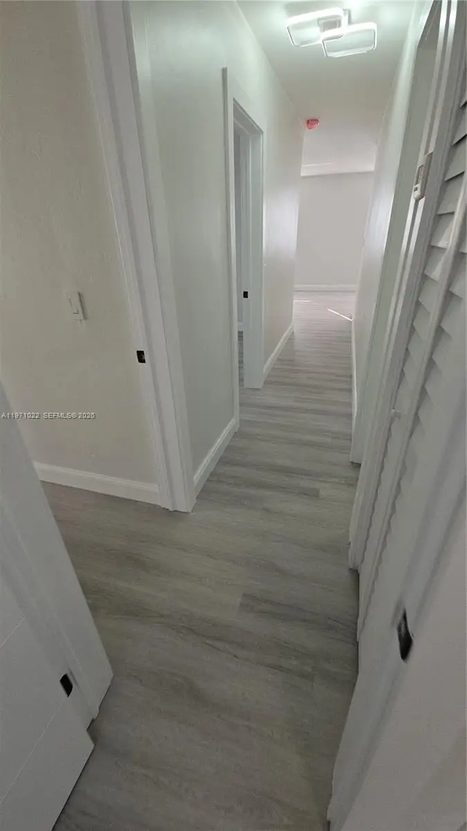 941 NE 154th St, North Miami Beach, FL 33162 - #2