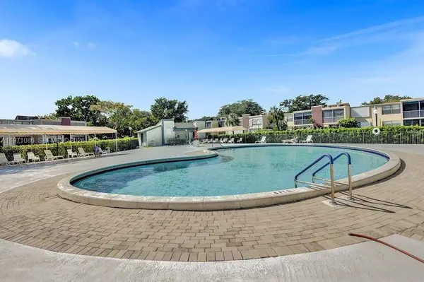 7310 NW 18th St #208, Margate, FL 33063