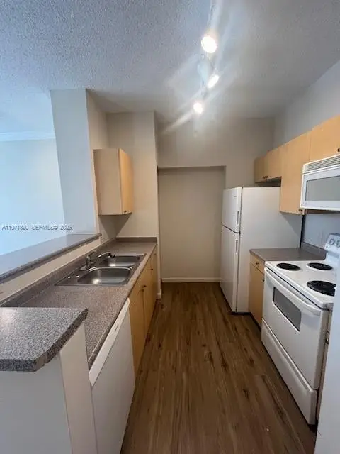 1900 Van Buren St #120B, Hollywood, FL 33020 - #2