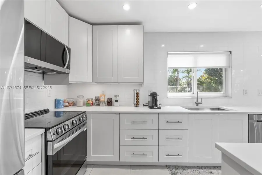 6140 SW 62nd St, South Miami, FL 33143 - #3