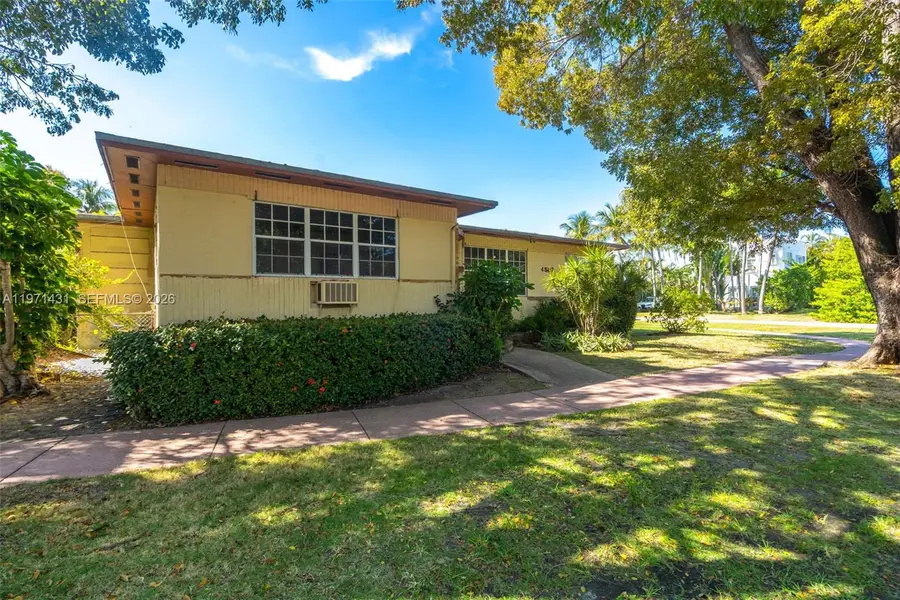 4582 Royal Palm Ave, Miami Beach, FL 33140 - #2