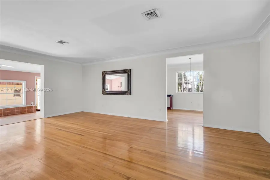 4582 Royal Palm Ave, Miami Beach, FL 33140 - #3