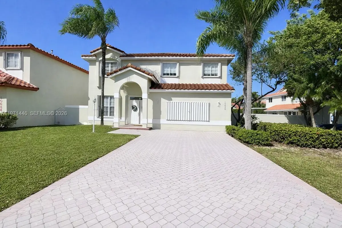 10628 NW 54th St, Doral, FL 33178 - #1