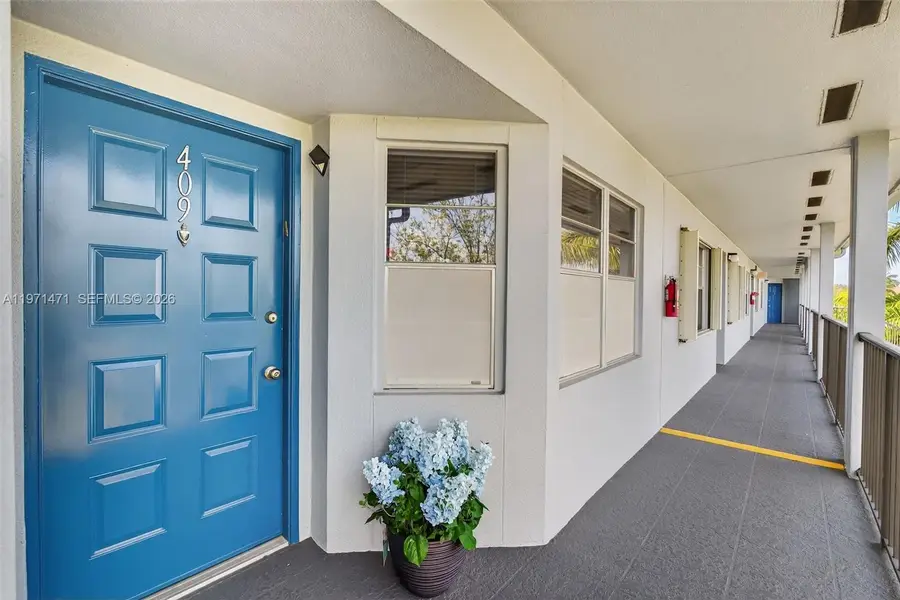 900 SW 125th Way #409R, Pembroke Pines, FL 33027 - #2