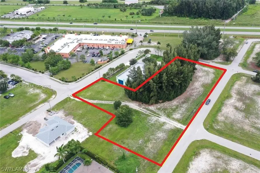 302 SW 7th Ct, Cape Coral, FL 33991 - #2
