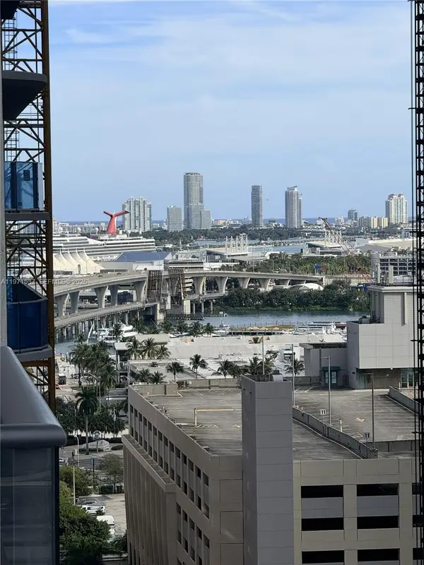 11 NE 6th #1905, Miami, FL 33132