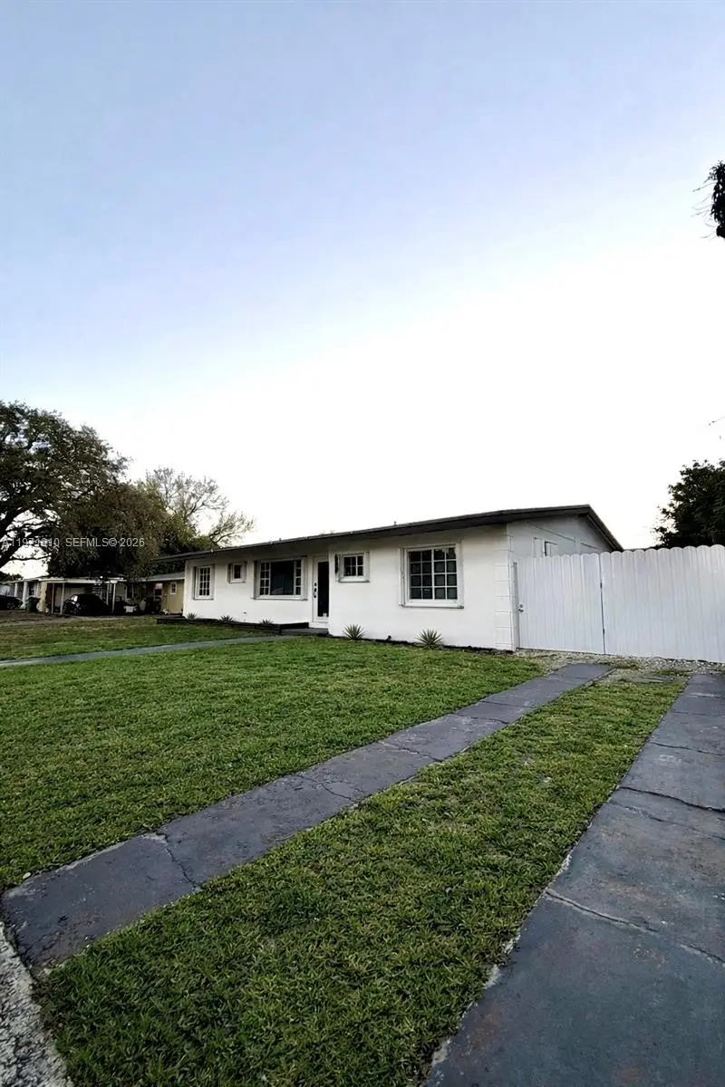 19730 NW 3rd Ct, Miami Gardens, FL 33169 - #2