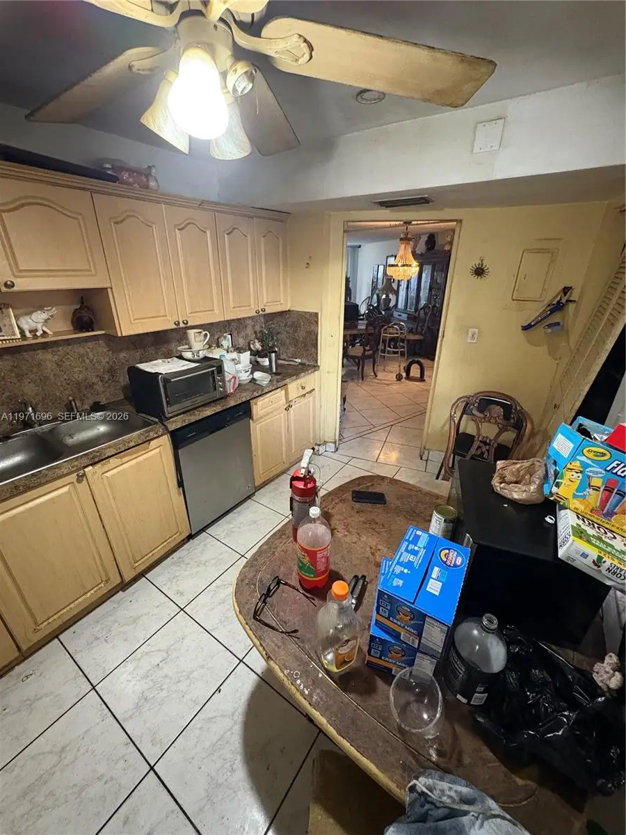 1401 NE 191st St #D204, Miami, FL 33179 - #3