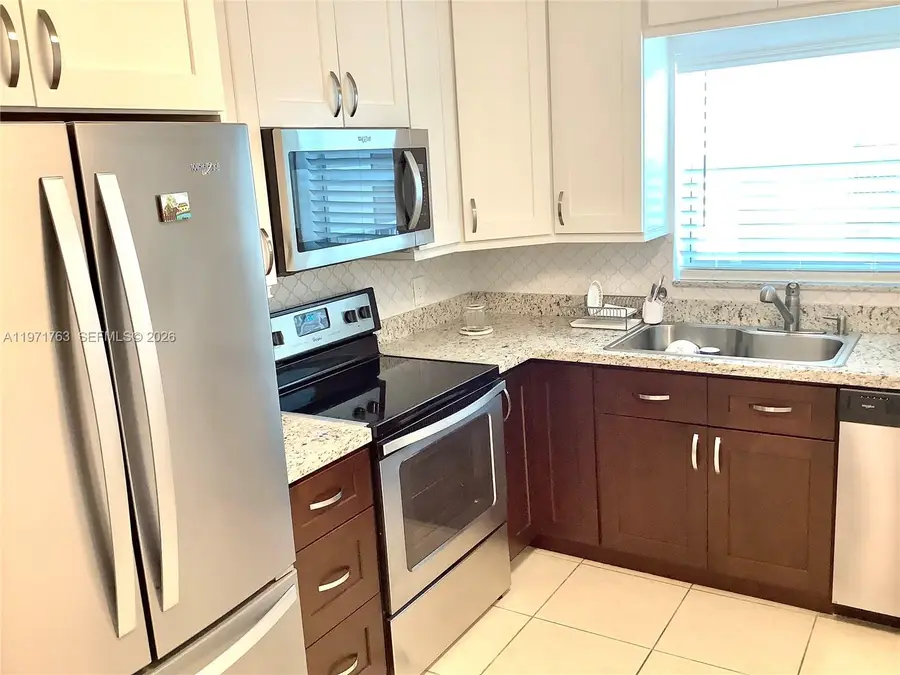 7785 SW 86th St #E-414, Miami, FL 33143 - #3