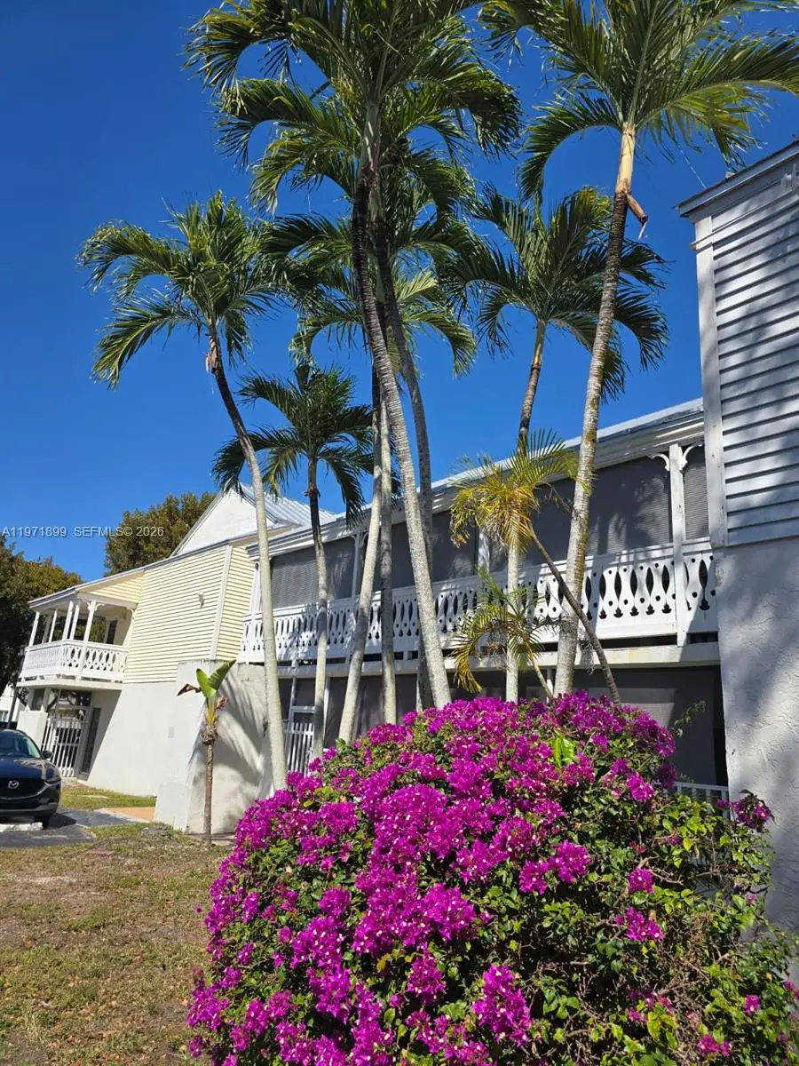 10441 Mahogany Key Cir #102, Miami, FL 33196 - #1