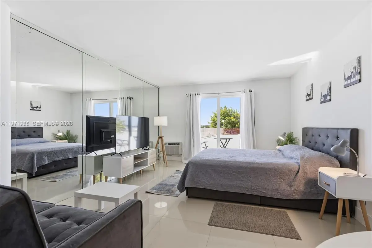 7904 West Dr #106, North Bay Village, FL 33141 - #1