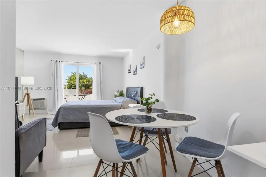 7904 West Dr #106, North Bay Village, FL 33141 - #3