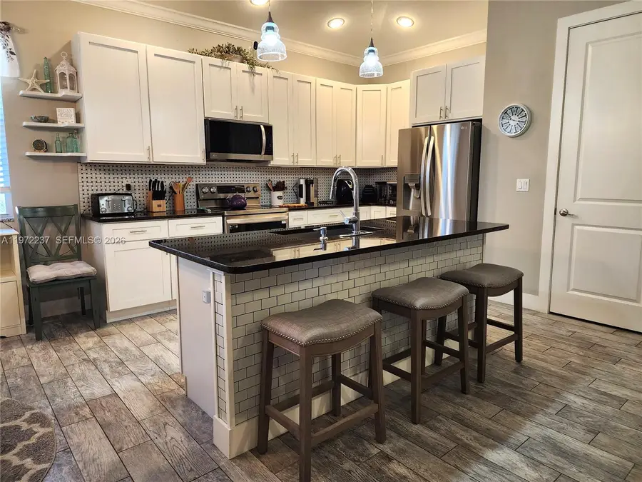 108 Oak Knolls Circle, Sebring, FL 33876 - #3