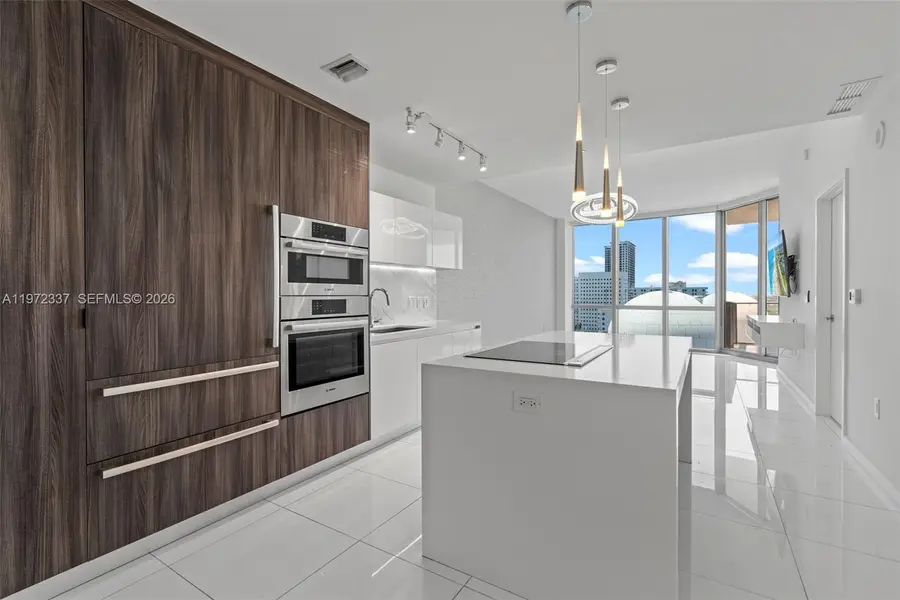 851 NE 1st Ave #1506, Miami, FL 33132 - #3