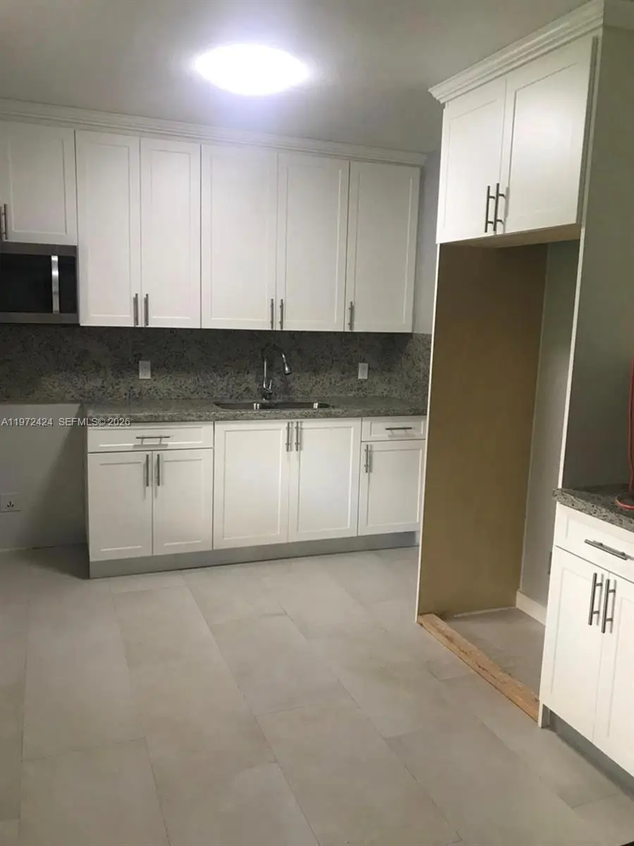 511 E 27th St, Hialeah, FL 33013 - #3