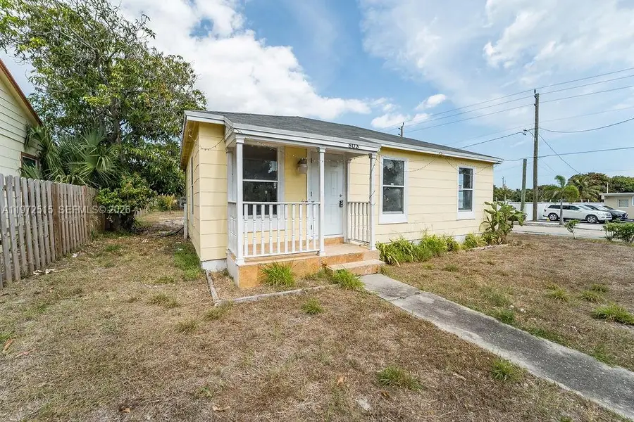 803 36th St, West Palm Beach, FL 33407 - #2