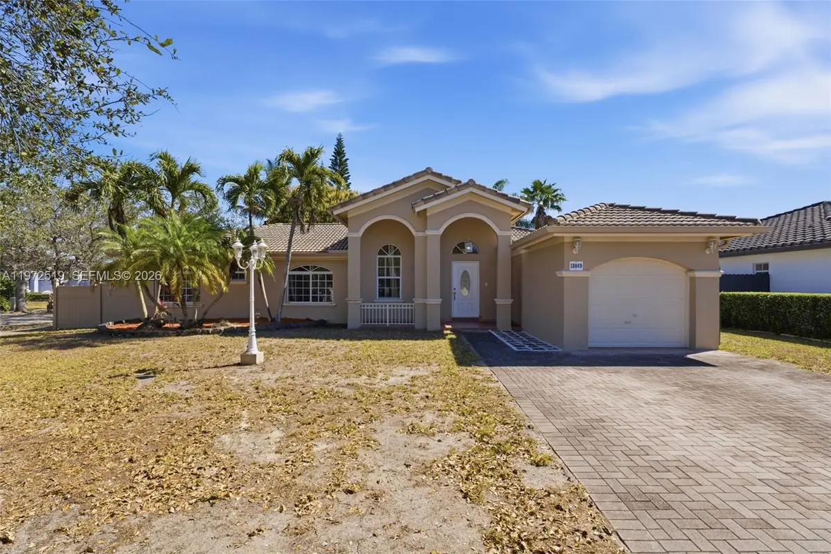 18049 SW 152nd Ave, Miami, FL 33187 - #1