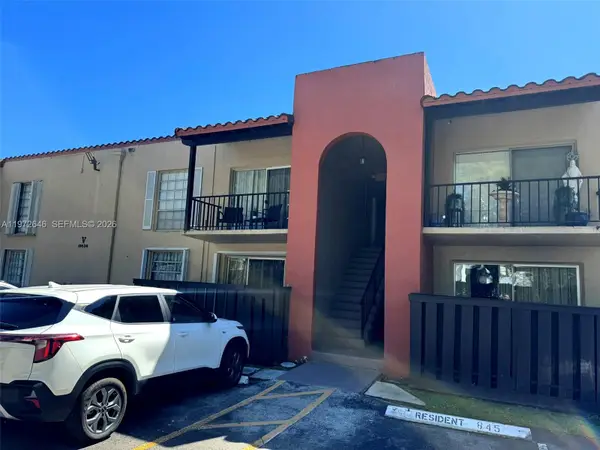 10836 N Kendall Dr #V14, Miami, FL 33176