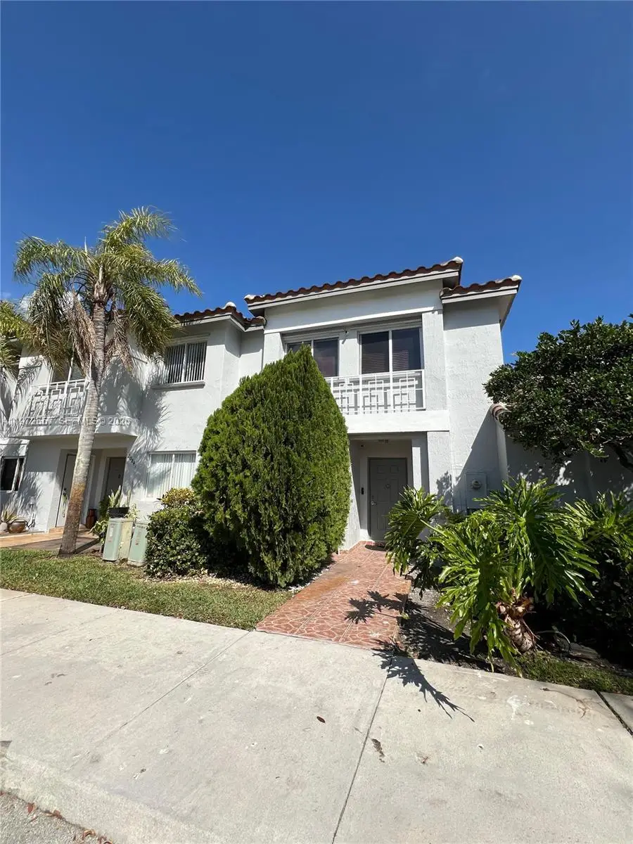 20839 NW 4th St, Pembroke Pines, FL 33029 - #1