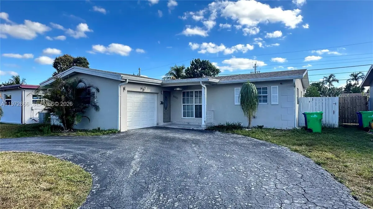 8450 NW 26th St, Sunrise, FL 33322 - #1
