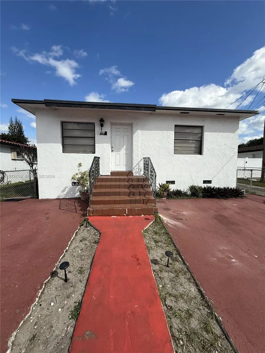 831 NW 34th Ave, Miami, FL 33125 - #1