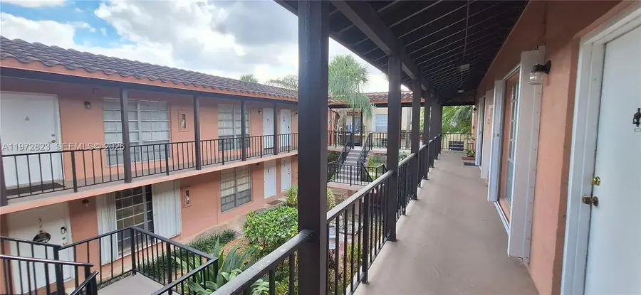 10832 N Kendall Dr #U16, Kendall, FL 33176 - #3