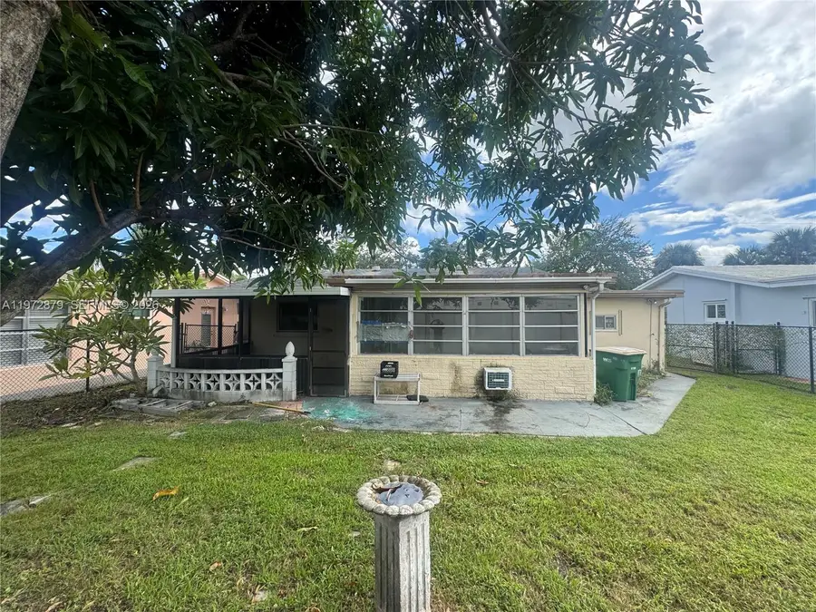 2605 NW 55th St, Tamarac, FL 33309 - #2