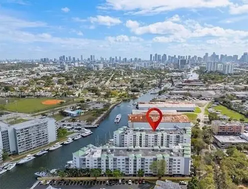 2415 NW 16th St Rd #214, Miami, FL 33125 - #3