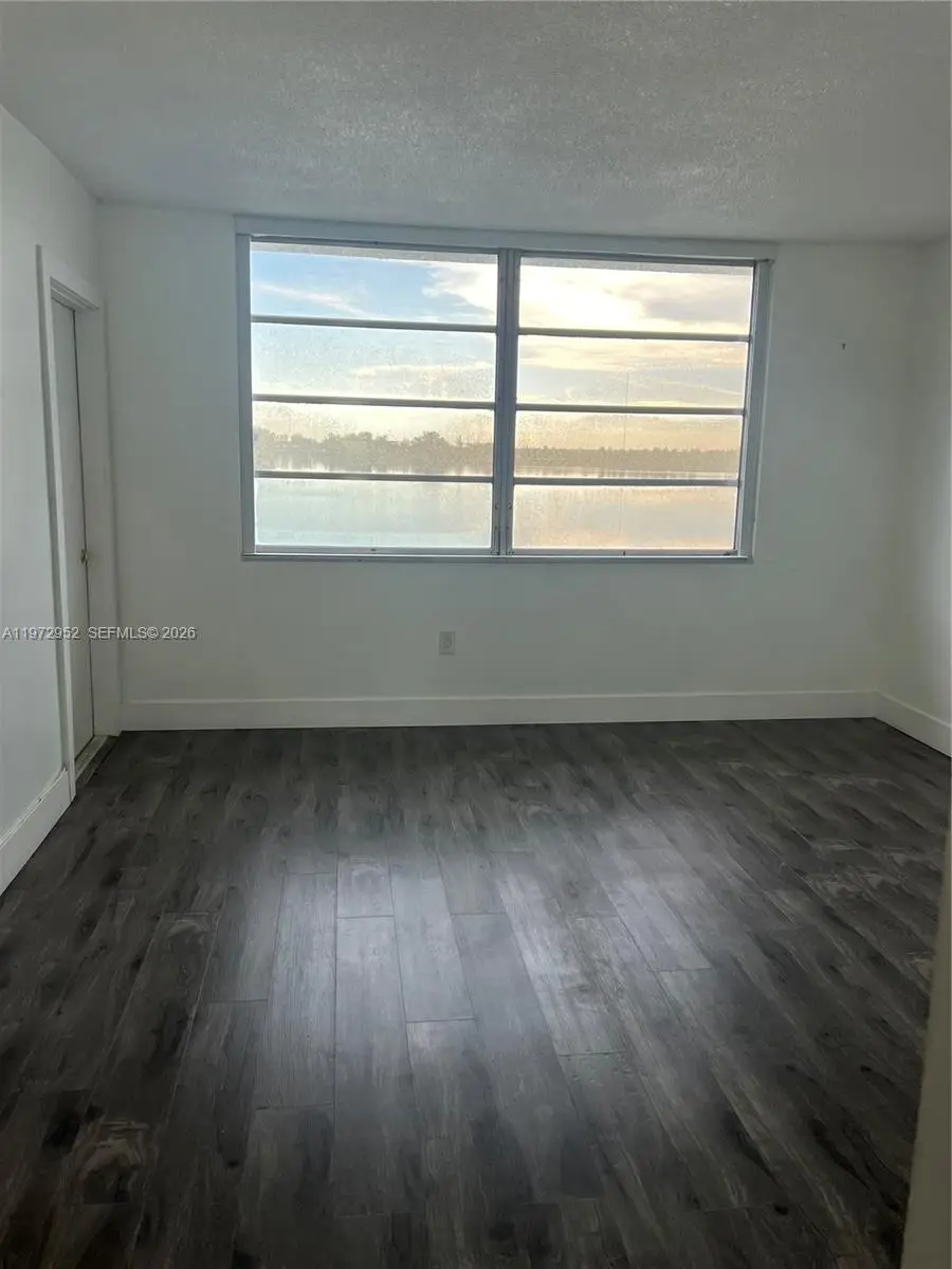 18601 NE 14th Ave #411, Miami, FL 33179 - #3