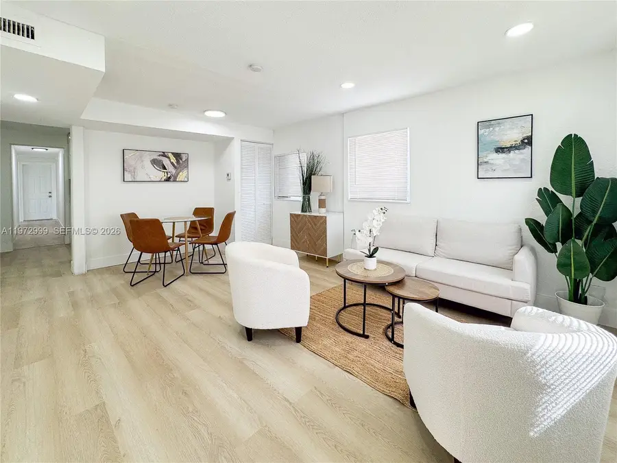 5615 SW 40th St, West Park, FL 33023 - #3