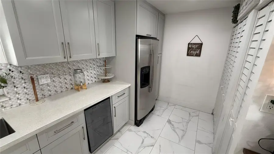 5685 NW 194th Ln, Miami Gardens, FL 33055 - #3