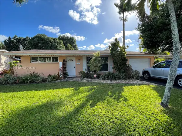 6560 NW 25th Ct, Sunrise, FL 33313