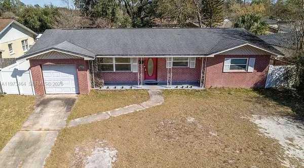 7837 Rondeau Dr E, Jacksonville, FL 32217