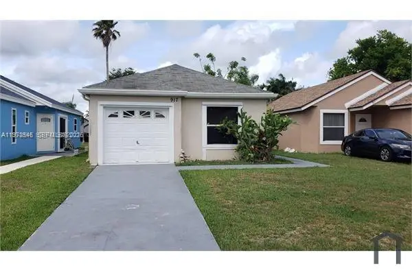 917 SW 7th Pl, Florida City, FL 33034