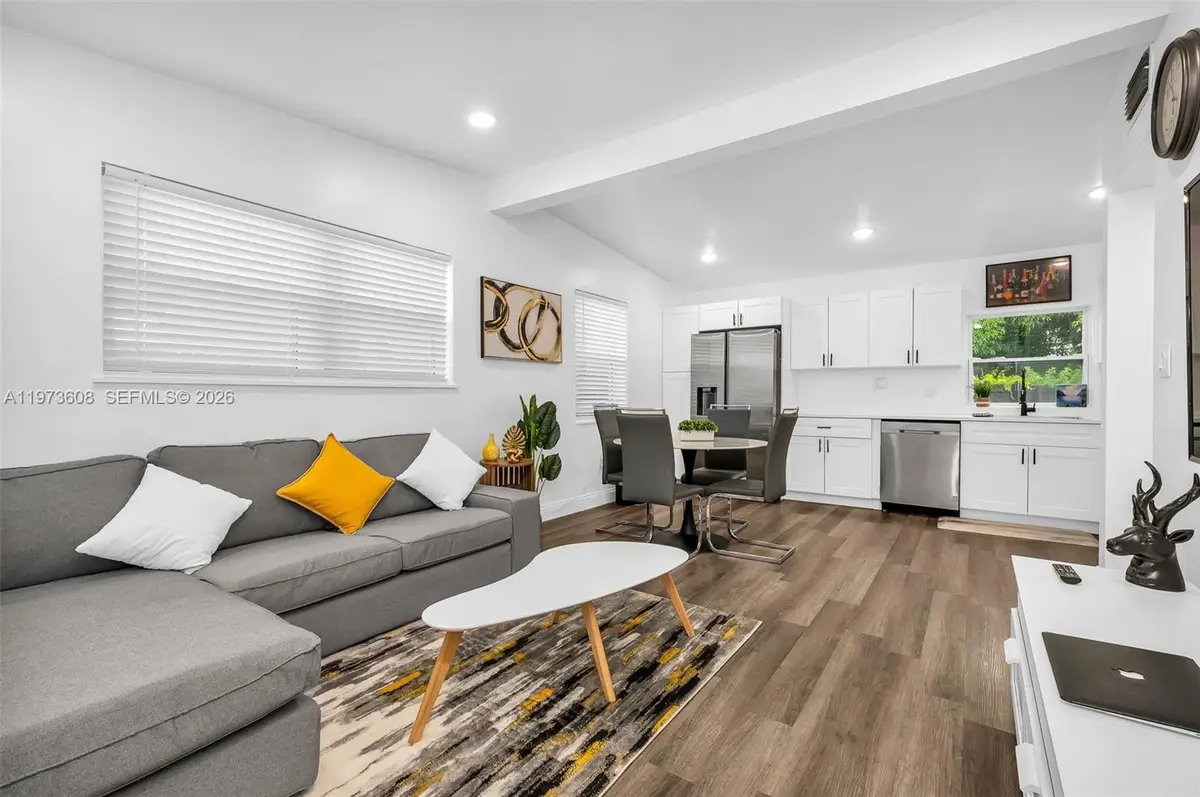 272 NW 31st Ave, Fort Lauderdale, FL 33311 - #1