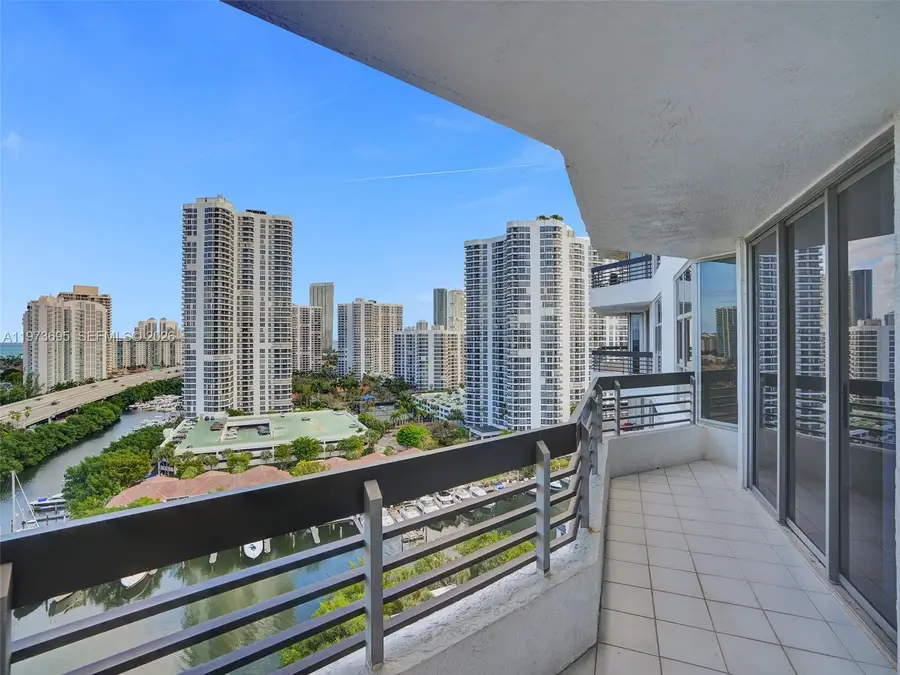 3400 192nd St #1811, Aventura, FL 33180 - #2