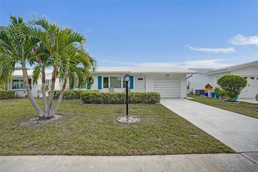 1806 SW 18th St, Boynton Beach, FL 33426 - #2