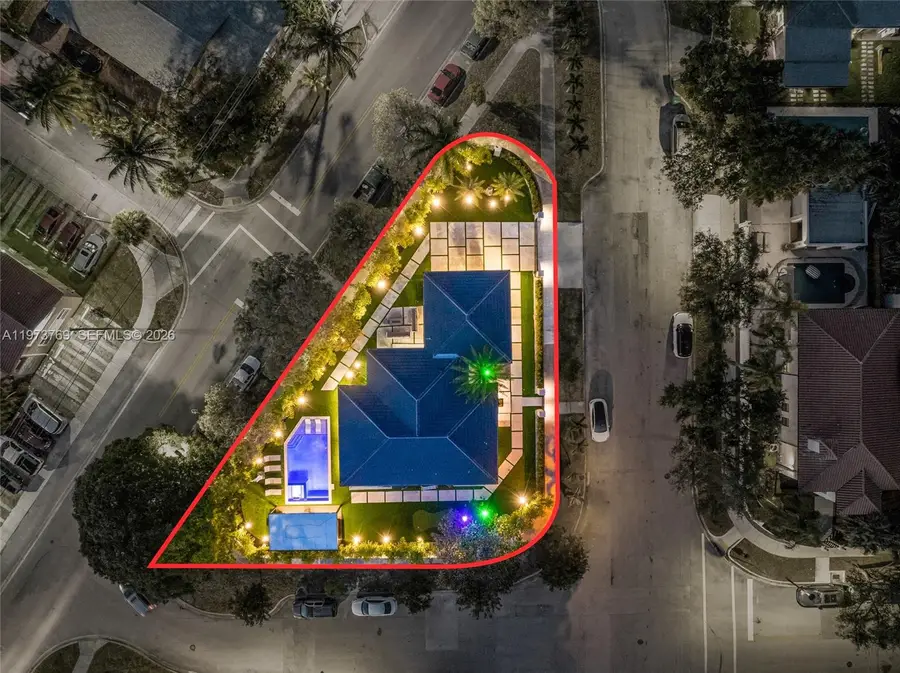 2100 SW 9th Ave, Miami, FL 33129 - #3