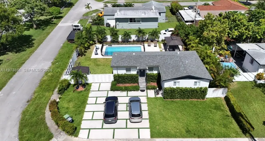 2401 SW 83rd Ave, Miami, FL 33155 - #2