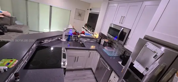 12140 SW 4th St, Pembroke Pines, FL 33025