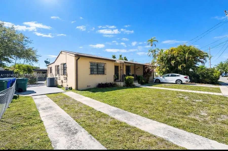 2760 NW 4th Ter, Miami, FL 33125 - #2